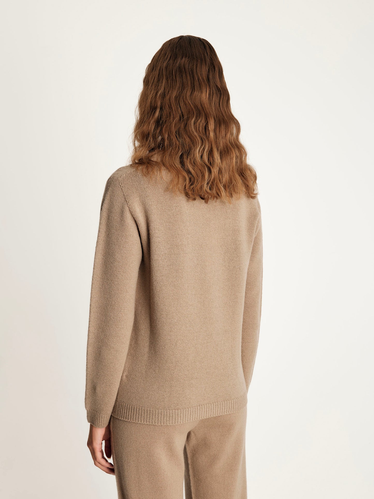 Scollo V basic in Lana e Cashmere