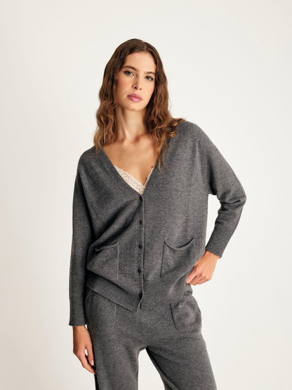 Cardigan lungo con bottoni in Lana e Cashmere